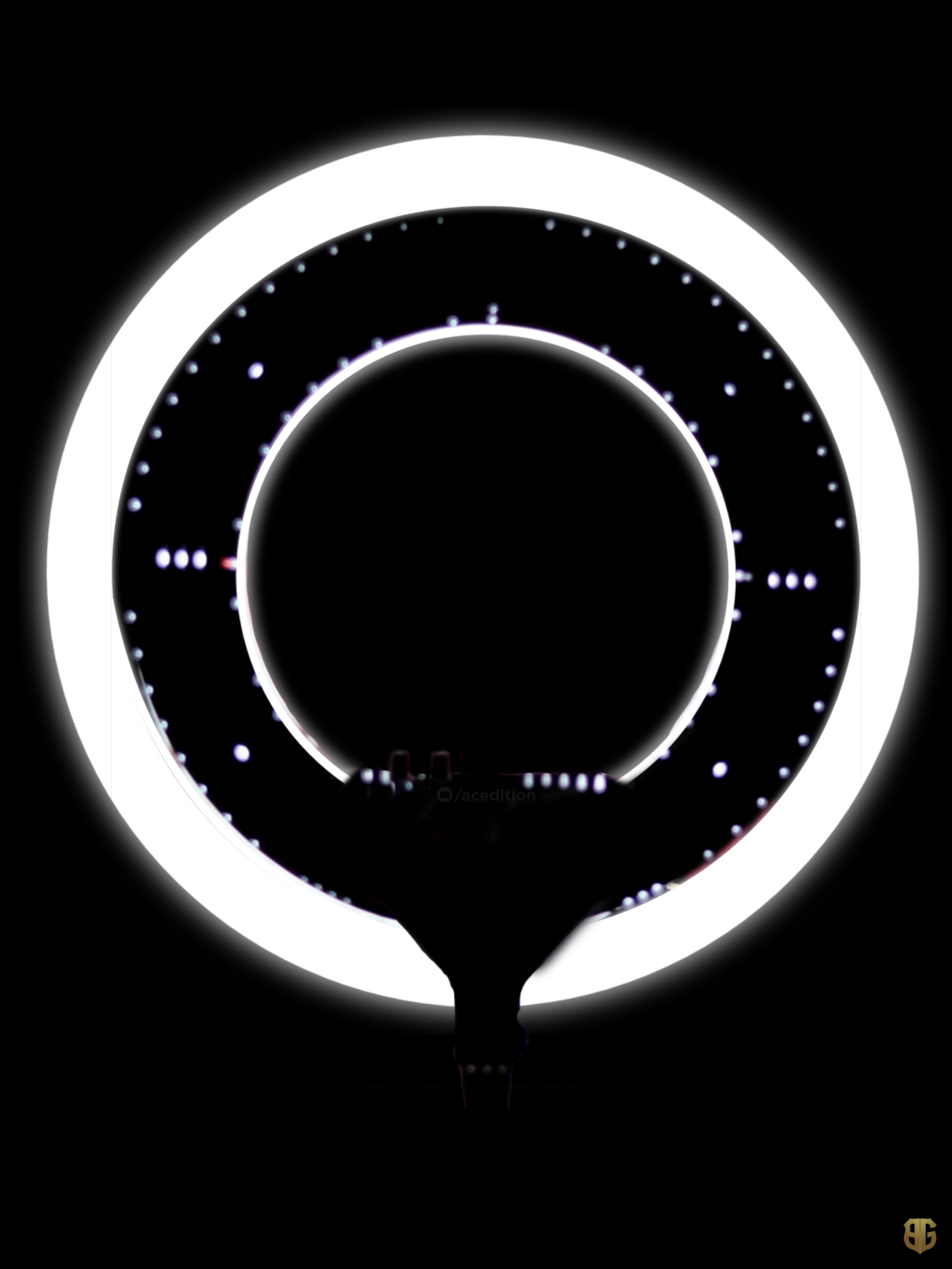 Vector Circular Light Beam Isolated On Transparent Background Glowing Neon  Light Effect Stock Illustration - Download Image Now - iStock